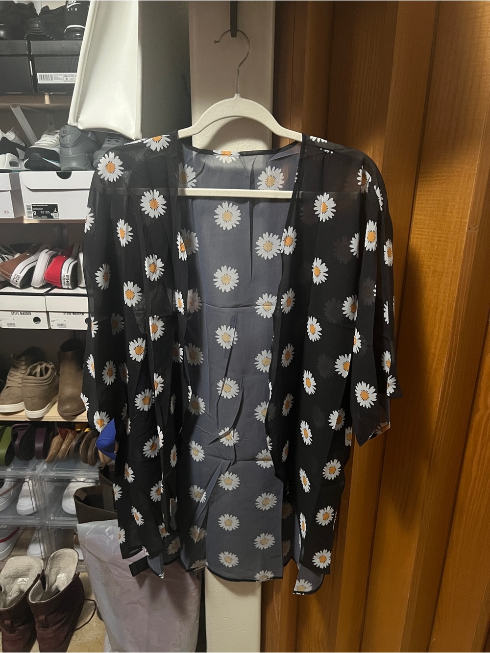 Flowy Sheer Daisy Print Kimono